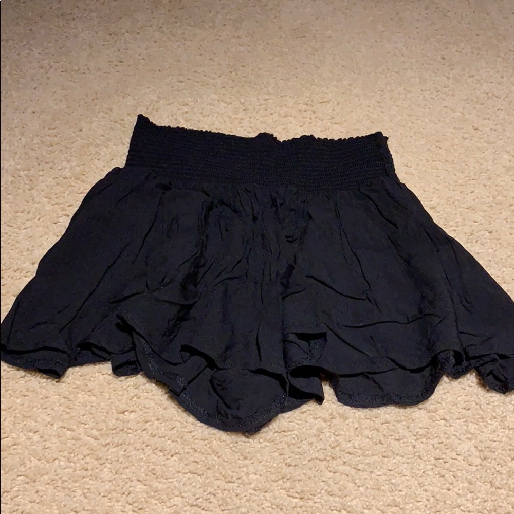 black high waisted brandy melville skort shorts